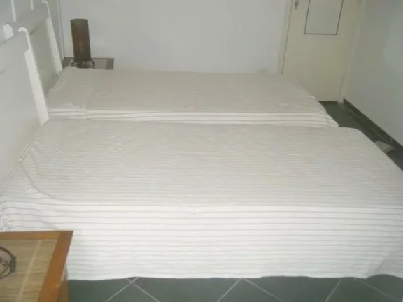 Imagem Praia de Pitangueiras, Lazer Total, 150 Metros Úteis, 100 m do Mar, Alto Padrão, 2 Garagens.