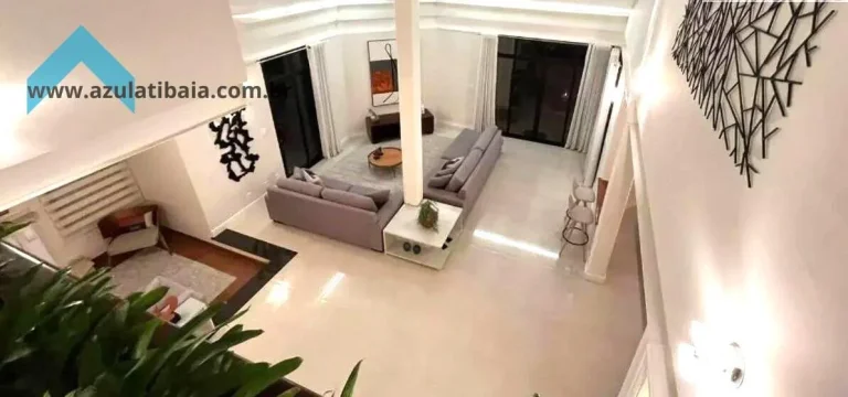Imagem Casa de Alto Padrão à Venda Condomínio Flamboyant Atibaia