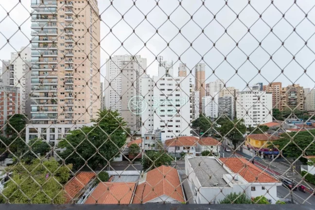 Imagem Ótimo apartamento com 113m² em Moema Pássaros. Living para dois ambientes, varanda, 03 dormitóri...