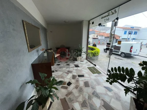 Imagem Apartamento linear à venda, 2 quartos, Centro - Cabo Frio