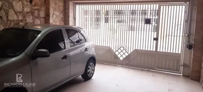 Imagem Sobrado com 3 dorms e 2 vagas localizado a 500 metros da estação Oratorio do Monotrilho