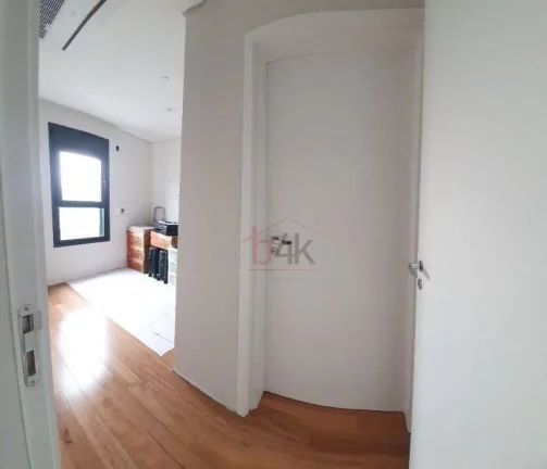 Imagem Apartamento à venda no Parque Brooklin: 105m², 2 suítes, 2 vagas e varanda gourmet.