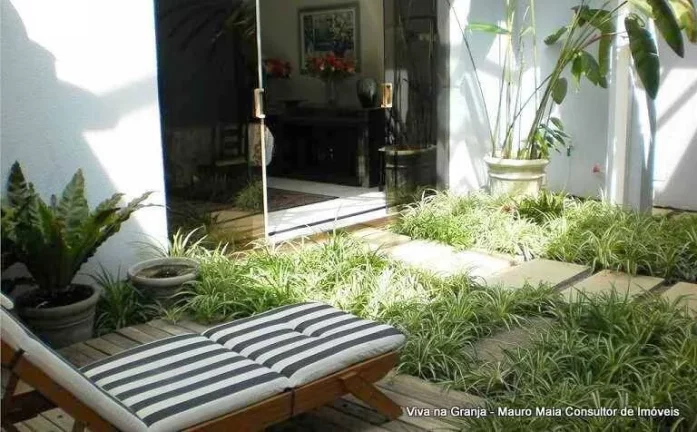Imagem Casa com 4 dormitórios à venda, 750 m² por R$ 2.449.000,00 - Granja Viana