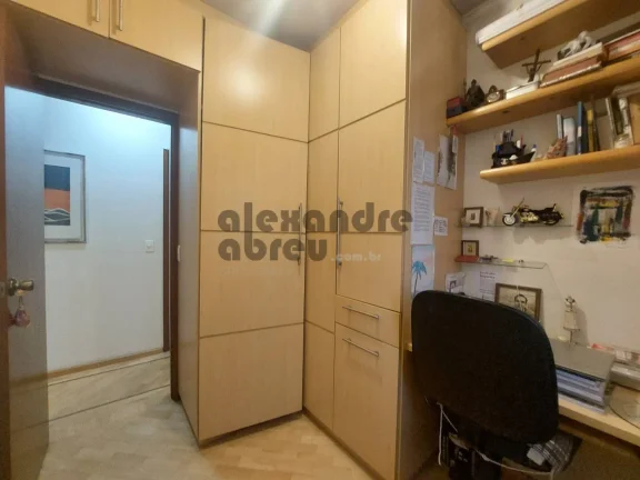 Imagem Apartamento com 3 dormitórios e 2 vagas à venda, 70 m² na Vila Andrade