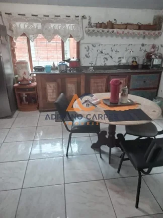 Imagem Adriano Carpes Imóveis vende terreno escritura com 2 casas no Centro de Navegantes/SC no litoral Norte de Santa Catarina