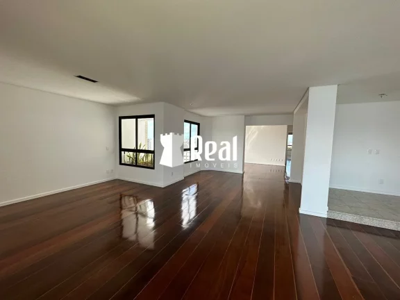 Imagem Píer e Teleférico com Acesso Privativo ao Mar