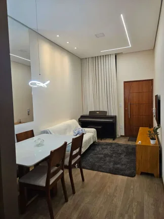 Imagem Casa à venda em Campolide, com 2 quartos