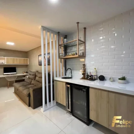 Imagem APARTAMENTO DE 3 QUARTOS A POUCOS METROS DA PRAIA DE ITAPUÃ / VILA VELHA - ES