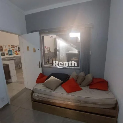 Imagem Salão de Eventos com piscina por R$ 450.000 - Vila Saibreiro - Rio Claro/SP