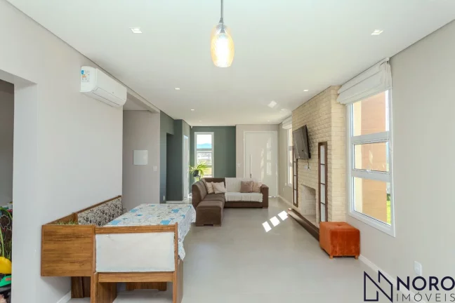 Imagem Casa - Esquina - Camobi - Nova - Linda Vista