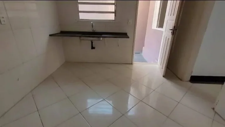 Imagem Casa para Alugar com 170m², 2 dormitórios, 1 sala e 2 vagas!!!