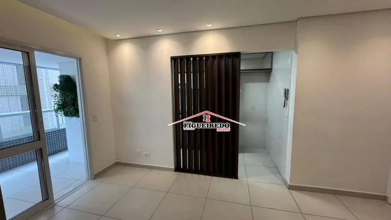 Imagem Apartamento com 1 dormitório à venda, 46 m² por R$ 385.000 - Vila Guilhermina - Praia Grande/SP