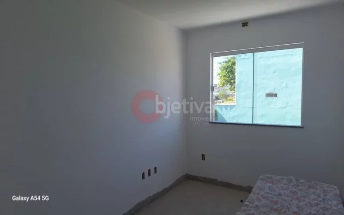 Imagem Casa duplex à venda de 4 quartos com quintal - Foguete - Cabo Frio.