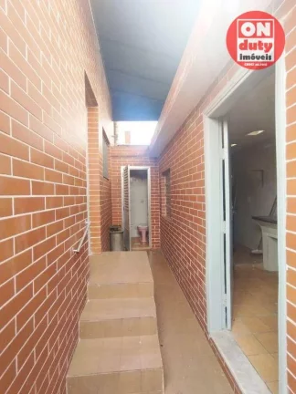 Imagem Sobrado com 2 quartos por R$ 1.500.000 no Embaré em Santos