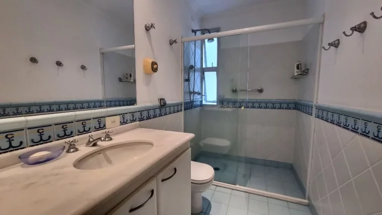 Imagem Apartamento com 3 dormitórios à venda, 190 m² - Pitangueiras - Guarujá/SP