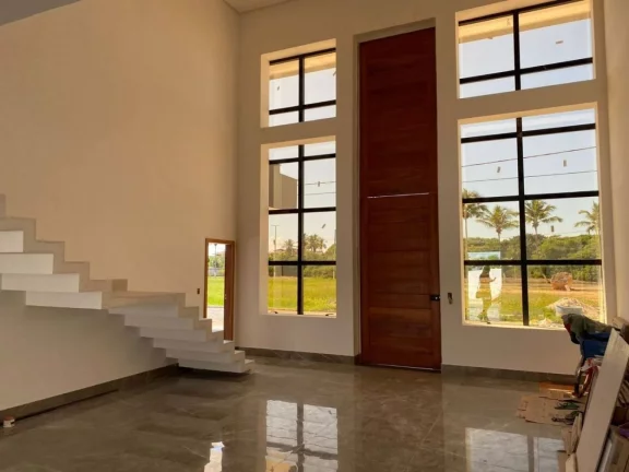 Imagem Casa no Condomínio Lago Paranoá - Amplos Espaços e Conforto!