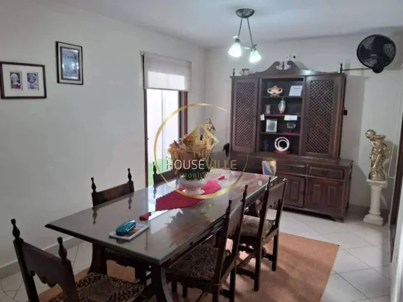 Imagem Casa Sobrado, 3 dormitórios ( 3 Suítes), 4 vagas, Sjc.