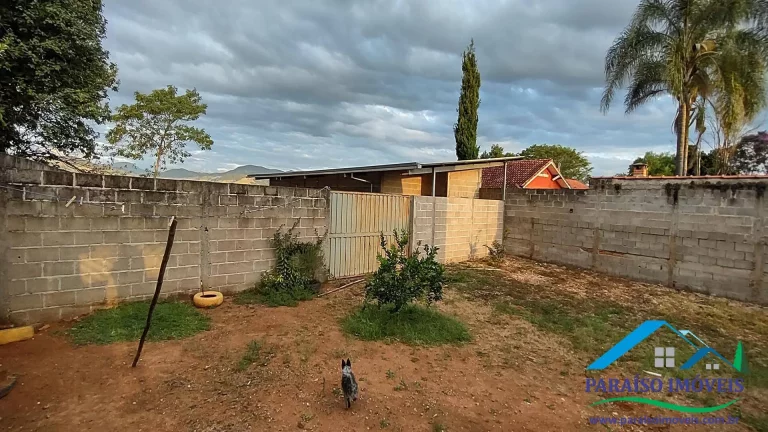 Imagem Oportunidade Imperdível: Casa Toda Avarandada à Venda!