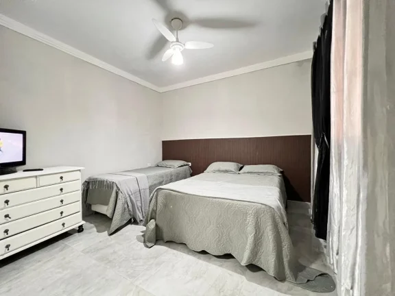 Imagem Casa para Venda em Praia Grande, Real, 3 dormitórios, 3 suítes, 1 banheiro, 3 vagas