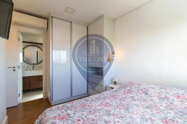 Imagem Imperdível oportunidade de apartamento à venda na Vila Mariana, São Paulo-SP: 2 quartos, 1 suíte, 2 salas, 2 banheiros, 2 vagas, 63m².
