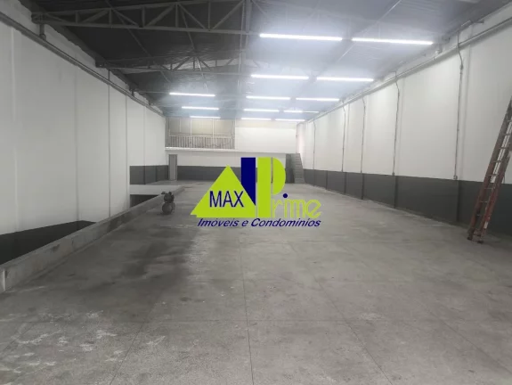 Imagem GALPÃO 932M² DE ÁREA ÚTIL /TERRENO600M²/02 SALAS/04WC/07 VAGAS