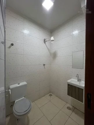 Imagem Casa nova de condominio em Praia Grande !