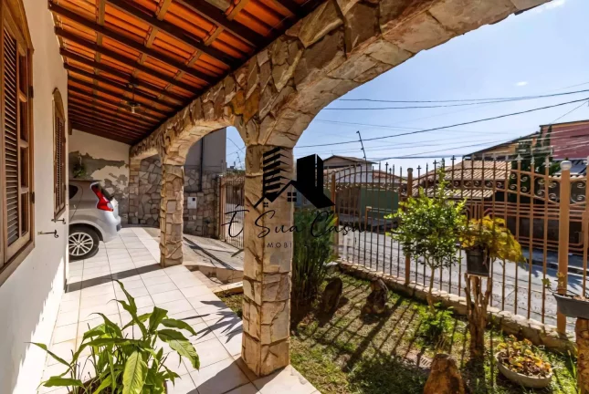 Imagem Casa à Venda 3 Quartos Bairro Alvorada - Contagem MG