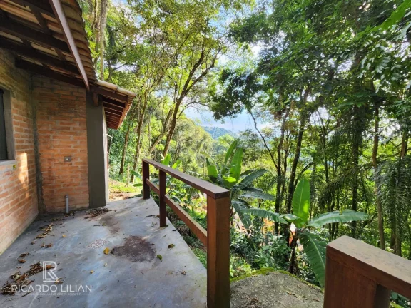 Imagem Chalé na montanha com acabamento rustico, muita paz e ar puro para a sua familia