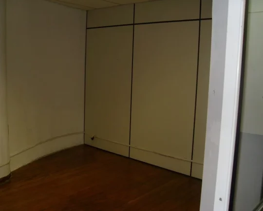 Imagem SALÃO 350M²/02 SALAS/02 WC