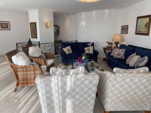 Imagem Cobertura Duplex Impecável com 4 dormitórios sendo 2 suítes, Piscina, Gourmet e 3 Vagas