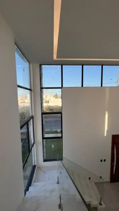 Imagem Casa Nova em Alphaville Sergipe 2 - Moderna e com Lazer Completo!
