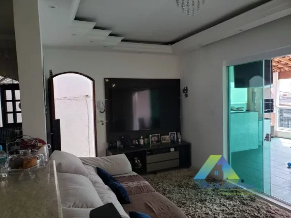 Imagem DIADEMA Sobrado 200M², 2 dormitórios, sala 2 ambientes, espaço gourmet, 2 vagas, ótima localização e valor !!!