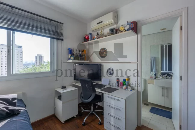 Imagem Apartamento na Vila Romana com 153m², 3 suítes e 3 vagas.