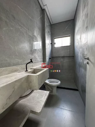 Imagem Casa com 2 dormitórios à venda, 58 m² por R$ 360.000,00 - Vila do Peró - Cabo Frio/RJ