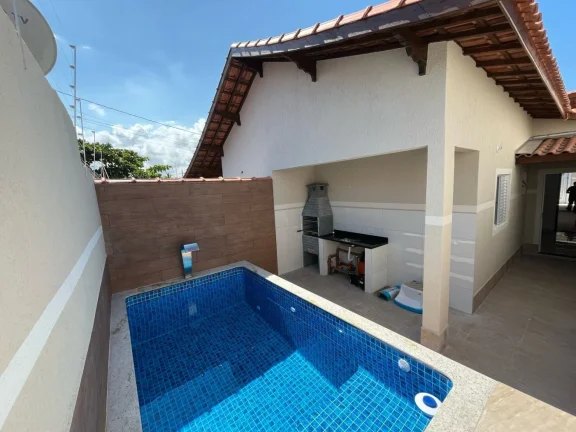 Imagem Casa para Venda em Mongaguá, Vera Cruz, 2 dormitórios, 1 suíte, 1 banheiro, 2 vagas