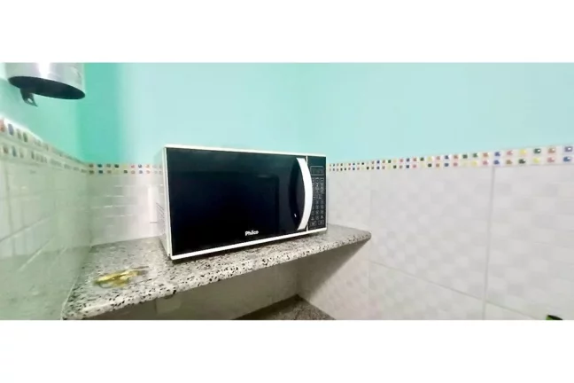 Imagem Sala comercial de 33m² com VAGA a venda ao lado do metro Cinelândia, mobiliada e pronta para uso.