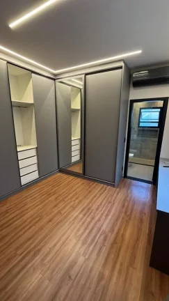 Imagem Linda Casa à Venda no Condomínio Villa Preciosa, Cabreúva-SP