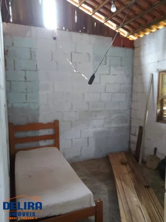 Imagem Chácara em Terra Preta em bairro tranquilo de 1.100m² à venda.