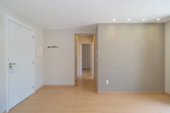 Imagem Apartamento de 2 quartos no bairro Campo Comprido