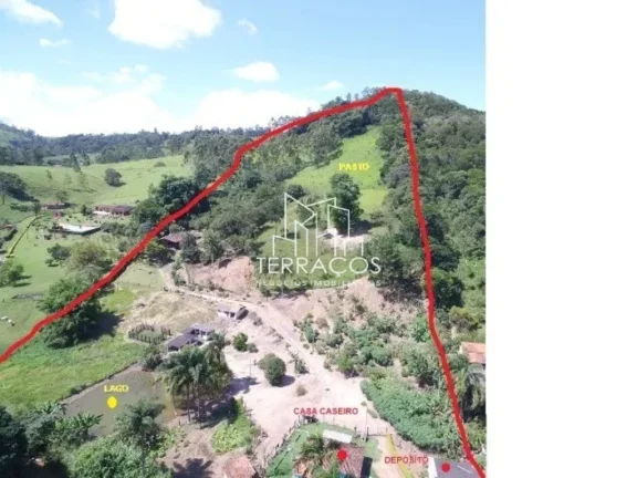 Imagem BELÍSSIMO SÍTIO EM PINHALZINHO COM 48.000 M² - ÓTIMA LOCALIZAÇÃO COM ASFALTO