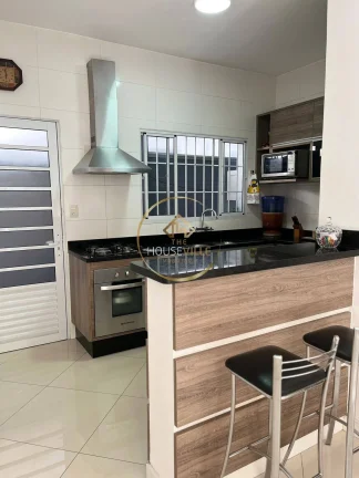 Imagem Casa Térrea, 3 Dormitórios (1Suíte), 4 Vagas, Bosque Dos Eucaliptos.
