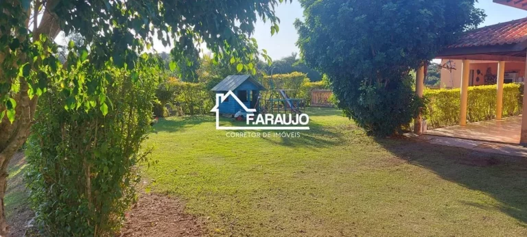 Imagem CHÁCARA À VENDA COM 4 DORMITÓRIOS NO BAIRRO FAZENDA D'OESTE II, ARAÇOIABA DA SERRA-SP