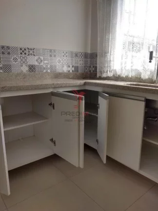 Imagem Ótima casa de 3 Quartos, espaço gourmet,churrasqueira,no Jardim Padroeira, Guaratinguetá