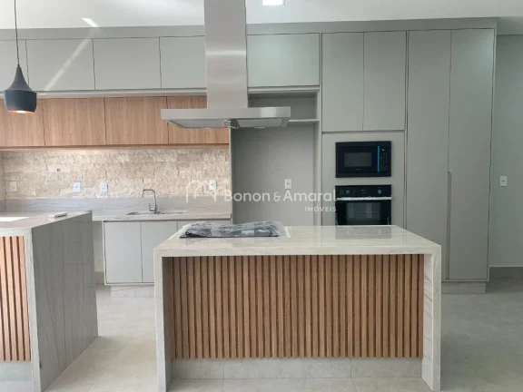 Imagem Casa térrea nova à venda com 3 quartos sendo 3 suítes, todas com armários planejados, ar condici...