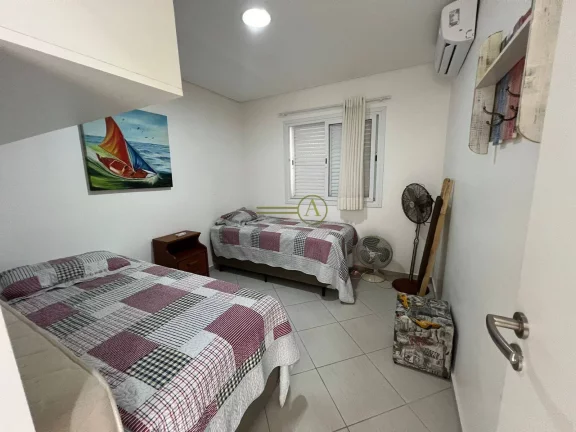 Imagem Tríplex a venda Condomínio Villaggio Terrazza frente o mar porteira fechada