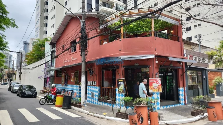 Imagem Bar e RestauranteBar noturno em Chácara Santo Antônio (zona Sul) - São Paulo