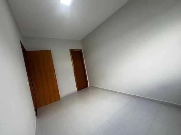 Imagem Casa Averbada Com 3 Quartos na FRG - R$320 mil