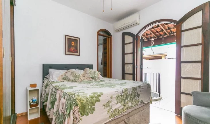 Imagem Sobrado com 2 dormitórios à venda, 177 m² por R$ 597.000 - Jardim Cambuí - Santo André/SP