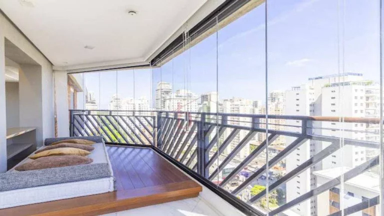 Imagem Cobertura Duplex de Luxo com 4 Quartos e Piscina Privativa à Venda no Campo Belo