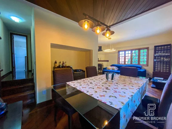 Imagem Casa à venda, 156 m² por R$ 670.000,00 - Quebra Frascos - Teresópolis/RJ